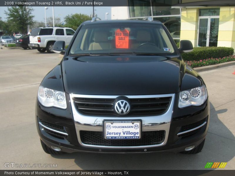 Black Uni / Pure Beige 2008 Volkswagen Touareg 2 VR6