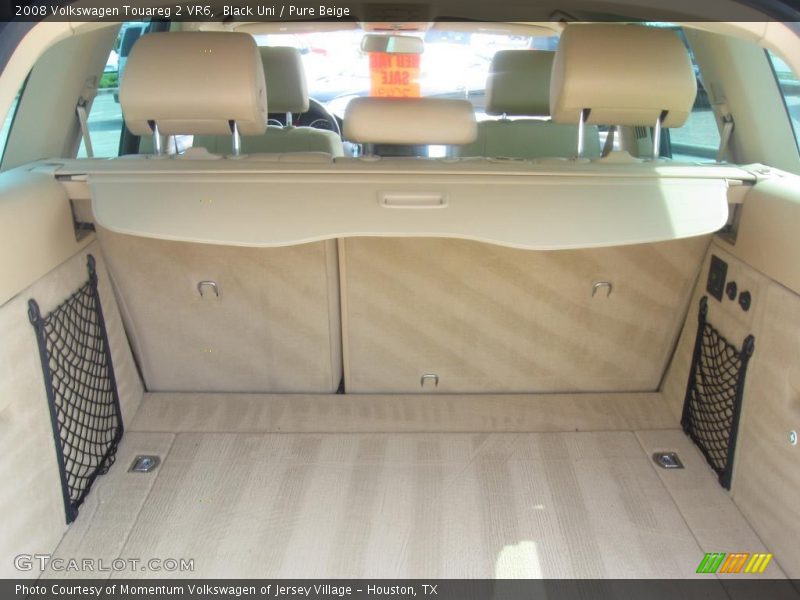 Black Uni / Pure Beige 2008 Volkswagen Touareg 2 VR6