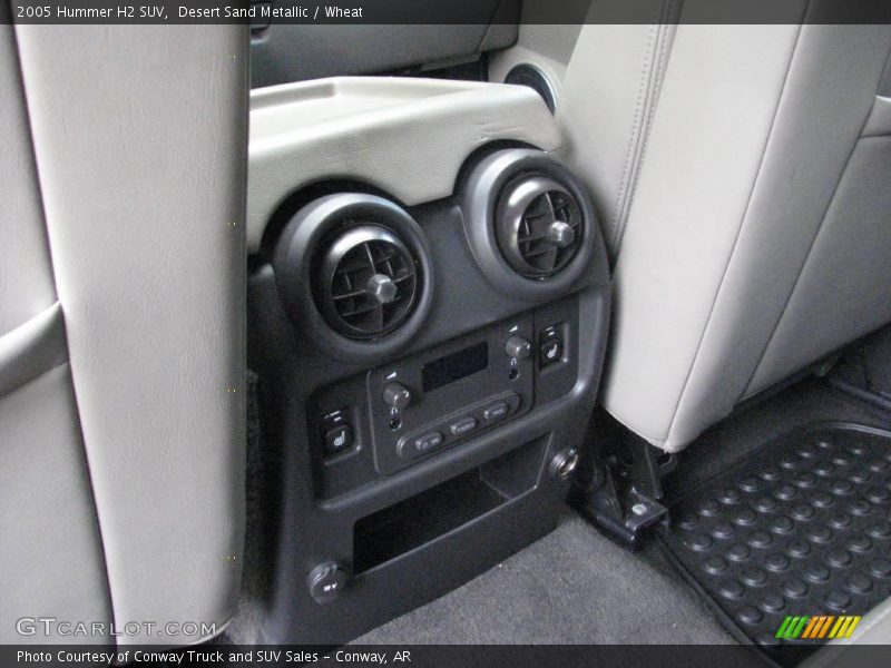 Desert Sand Metallic / Wheat 2005 Hummer H2 SUV