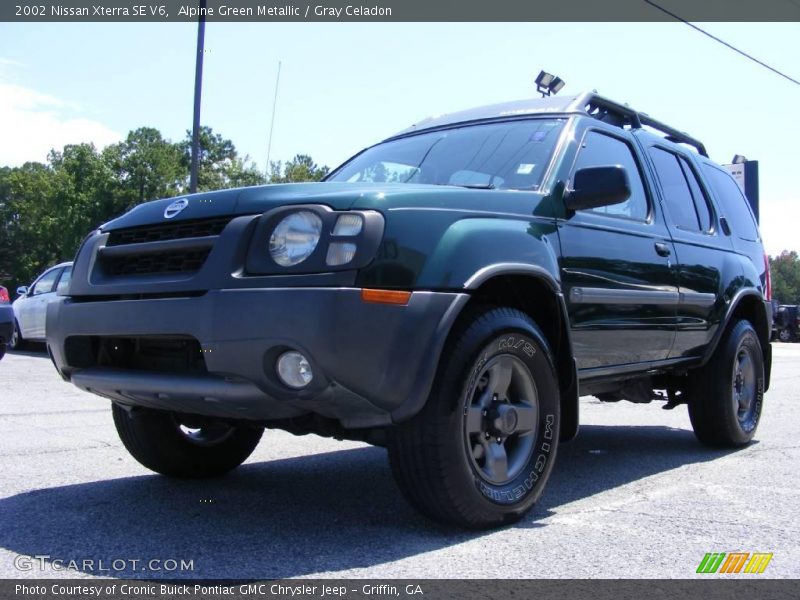 Alpine Green Metallic / Gray Celadon 2002 Nissan Xterra SE V6