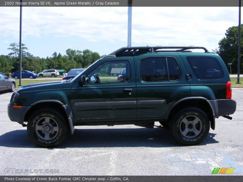 Alpine Green Metallic / Gray Celadon 2002 Nissan Xterra SE V6