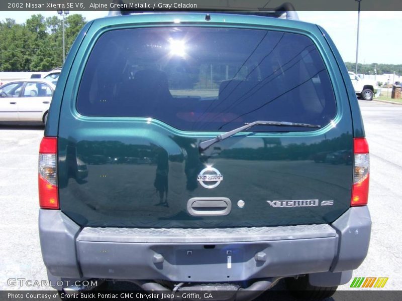 Alpine Green Metallic / Gray Celadon 2002 Nissan Xterra SE V6