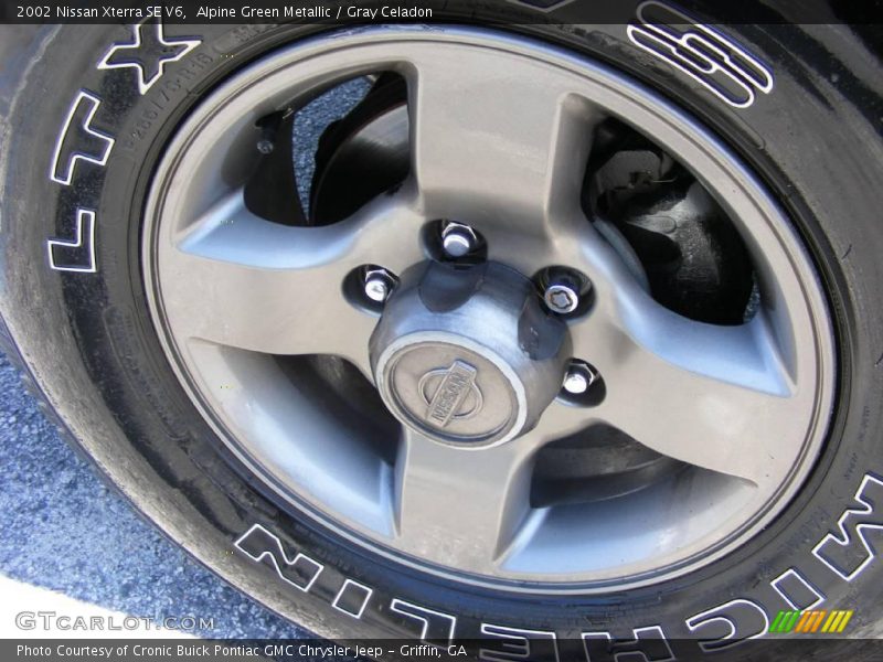 Alpine Green Metallic / Gray Celadon 2002 Nissan Xterra SE V6