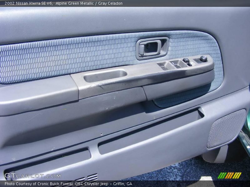 Alpine Green Metallic / Gray Celadon 2002 Nissan Xterra SE V6