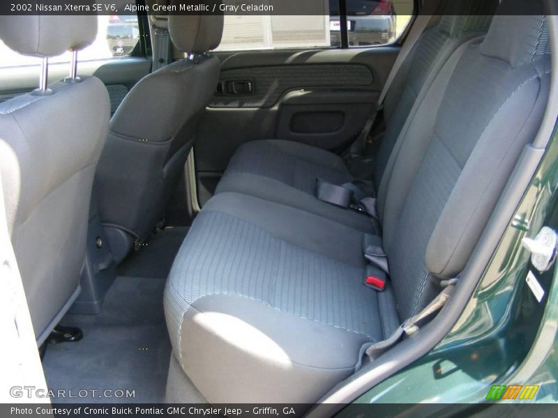 Alpine Green Metallic / Gray Celadon 2002 Nissan Xterra SE V6