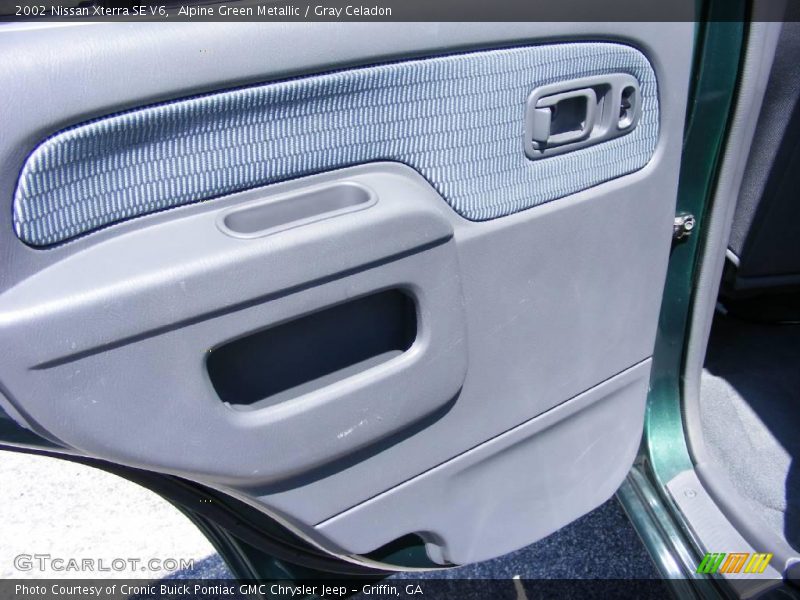 Alpine Green Metallic / Gray Celadon 2002 Nissan Xterra SE V6