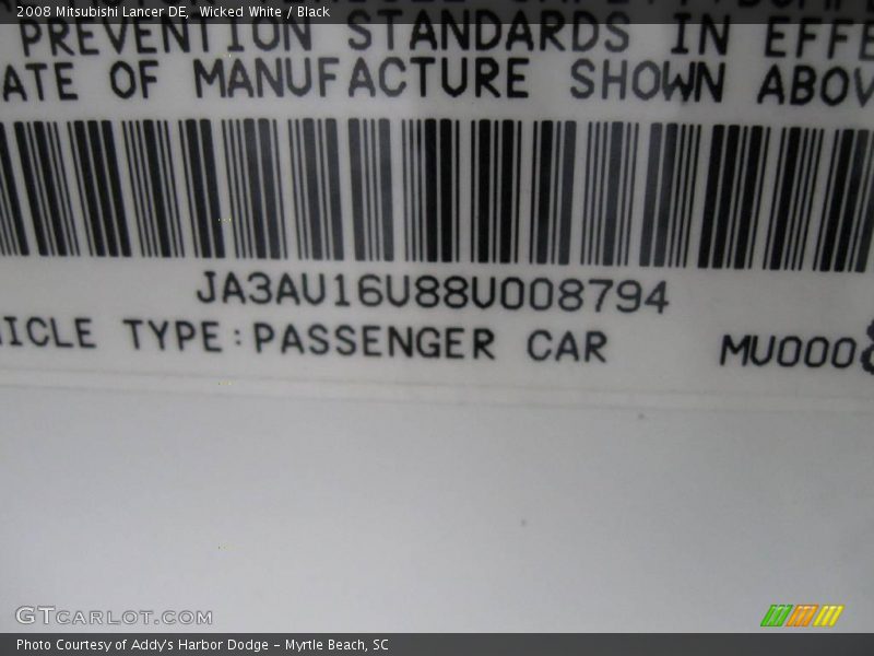 Wicked White / Black 2008 Mitsubishi Lancer DE