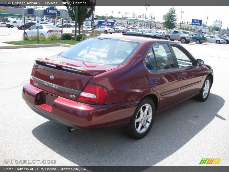 Nouveau Ruby / Charcoal 2001 Nissan Altima SE