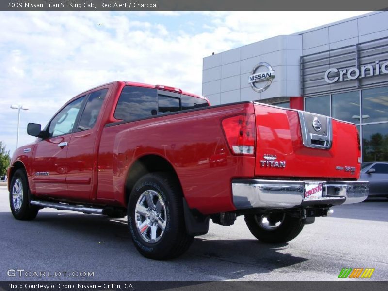 Red Alert / Charcoal 2009 Nissan Titan SE King Cab