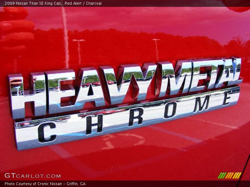 Red Alert / Charcoal 2009 Nissan Titan SE King Cab