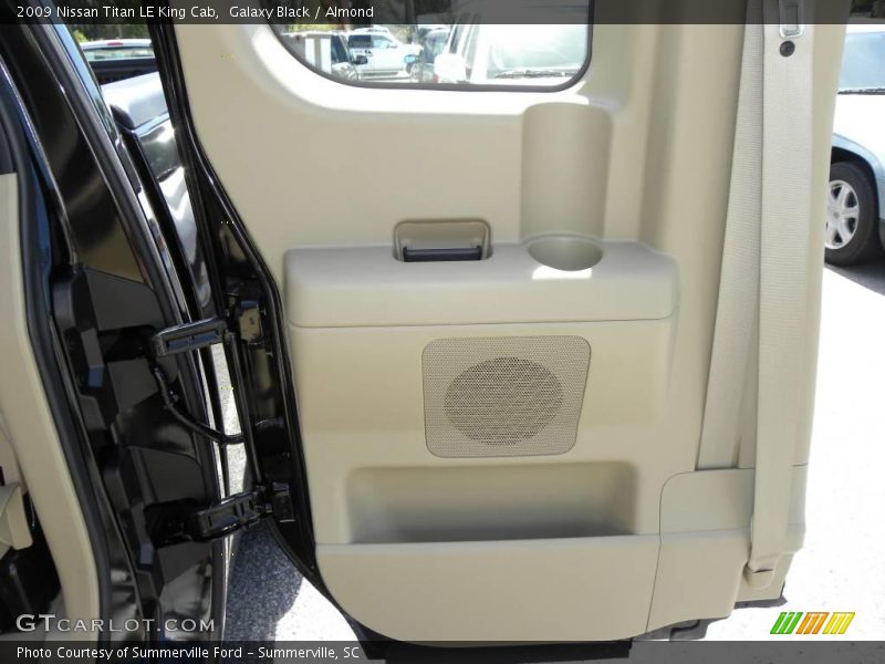 Galaxy Black / Almond 2009 Nissan Titan LE King Cab