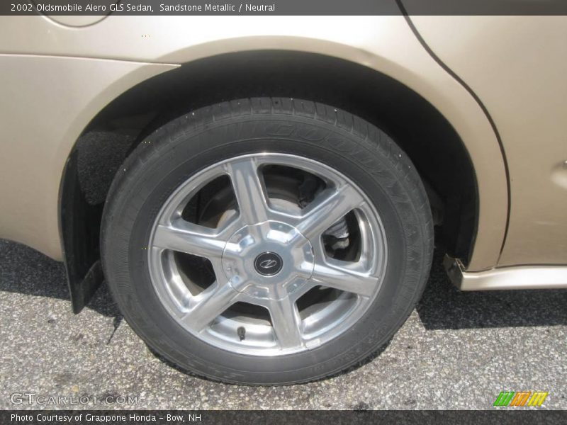 Sandstone Metallic / Neutral 2002 Oldsmobile Alero GLS Sedan