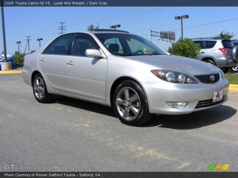 Lunar Mist Metallic / Dark Gray 2005 Toyota Camry SE V6