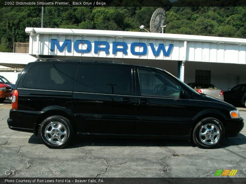 Black Onyx / Beige 2002 Oldsmobile Silhouette Premier