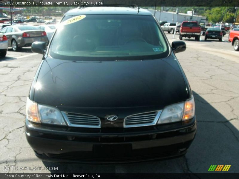 Black Onyx / Beige 2002 Oldsmobile Silhouette Premier