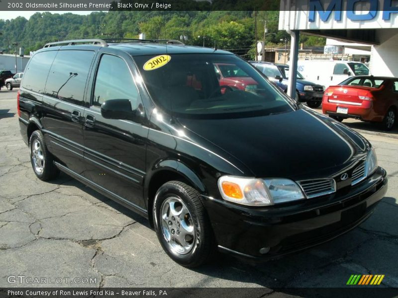 Black Onyx / Beige 2002 Oldsmobile Silhouette Premier