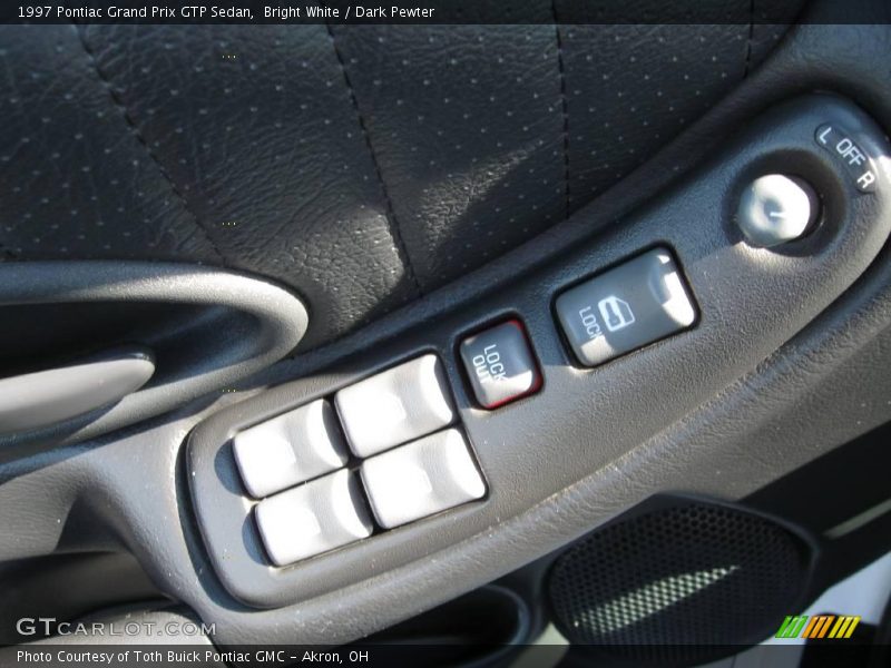 Bright White / Dark Pewter 1997 Pontiac Grand Prix GTP Sedan