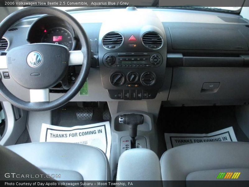 Aquarius Blue / Grey 2006 Volkswagen New Beetle 2.5 Convertible