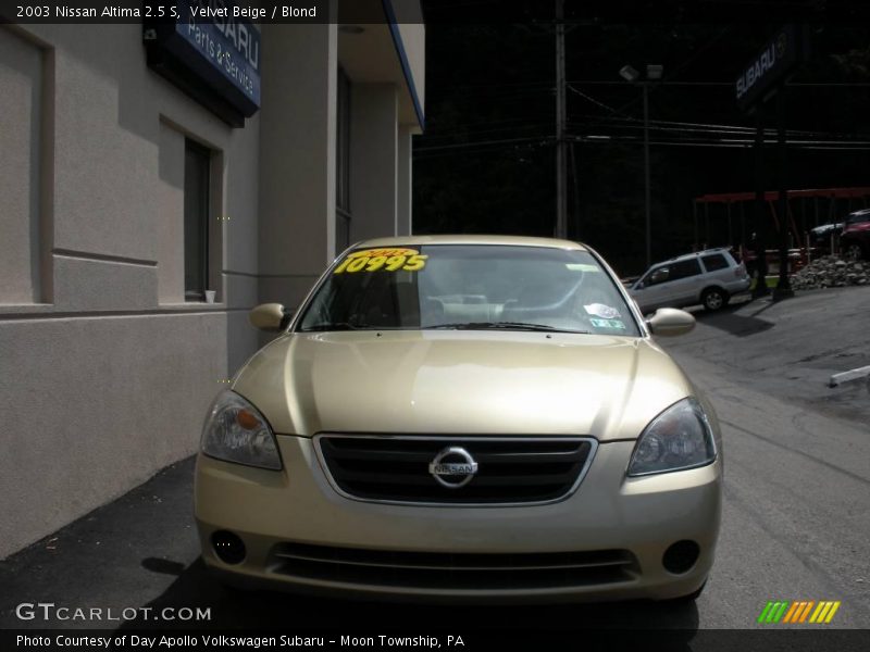 Velvet Beige / Blond 2003 Nissan Altima 2.5 S