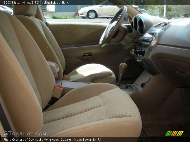 Velvet Beige / Blond 2003 Nissan Altima 2.5 S
