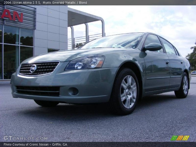 Mystic Emerald Metallic / Blond 2006 Nissan Altima 2.5 S