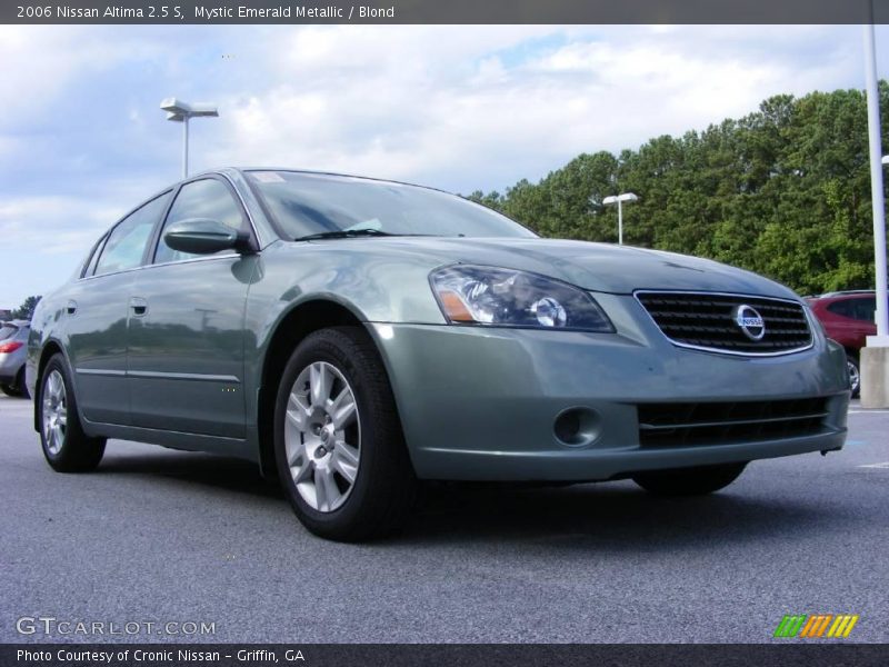 Mystic Emerald Metallic / Blond 2006 Nissan Altima 2.5 S