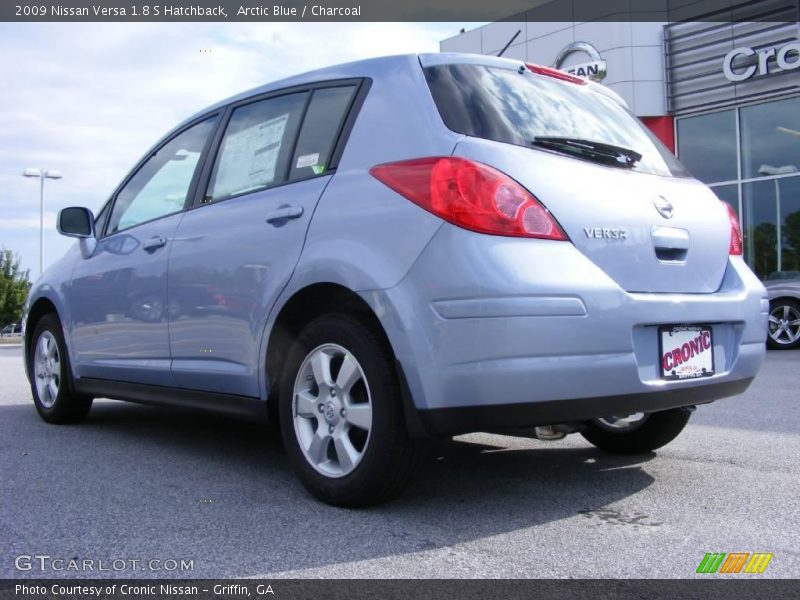 Arctic Blue / Charcoal 2009 Nissan Versa 1.8 S Hatchback