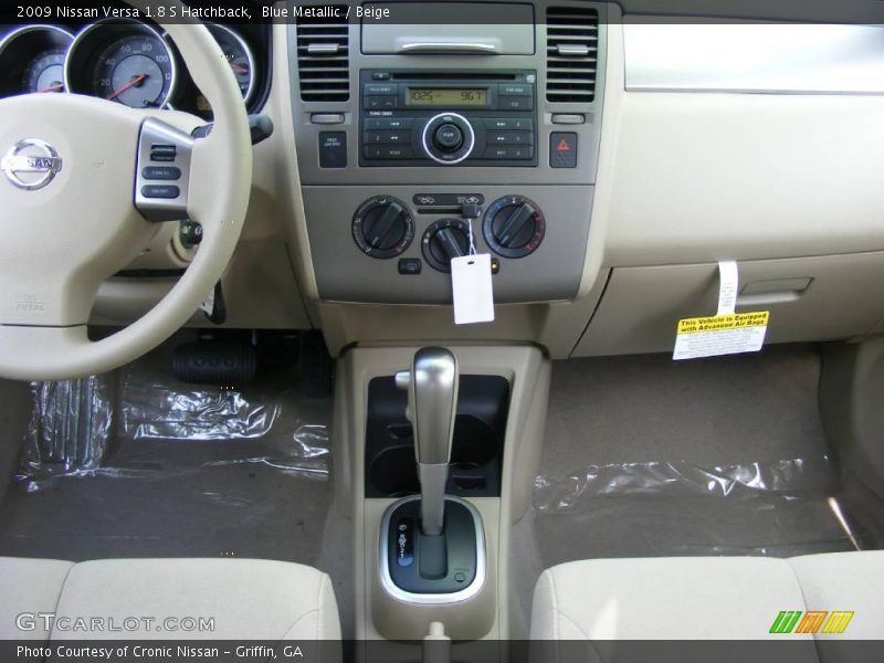 Blue Metallic / Beige 2009 Nissan Versa 1.8 S Hatchback
