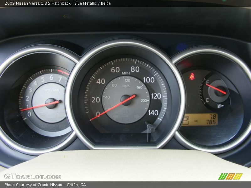 Blue Metallic / Beige 2009 Nissan Versa 1.8 S Hatchback