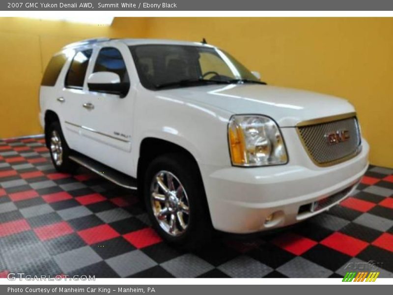 Summit White / Ebony Black 2007 GMC Yukon Denali AWD