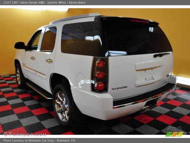 Summit White / Ebony Black 2007 GMC Yukon Denali AWD