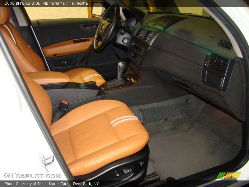 Alpine White / Terracotta 2006 BMW X3 3.0i