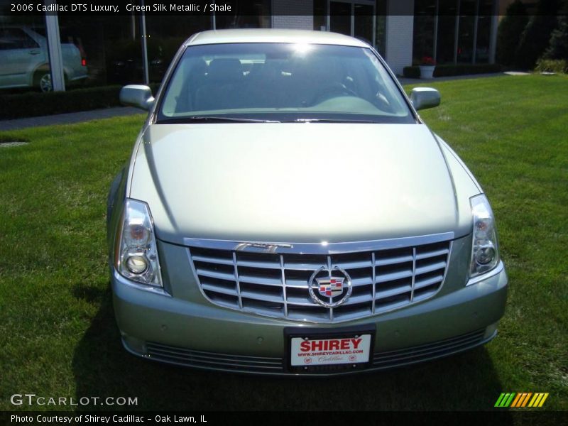 Green Silk Metallic / Shale 2006 Cadillac DTS Luxury