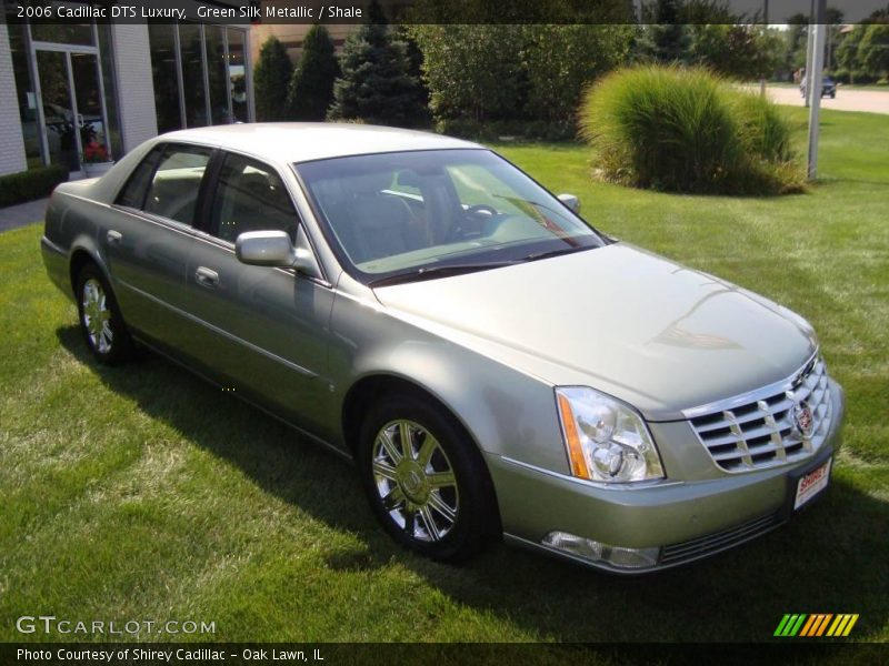 Green Silk Metallic / Shale 2006 Cadillac DTS Luxury