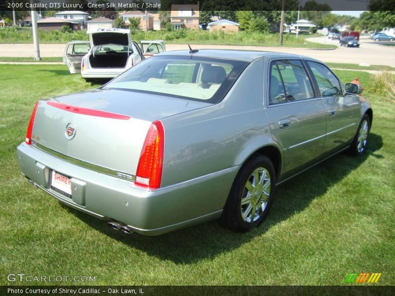 Green Silk Metallic / Shale 2006 Cadillac DTS Luxury