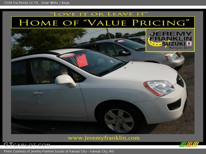 Clear White / Beige 2008 Kia Rondo LX V6