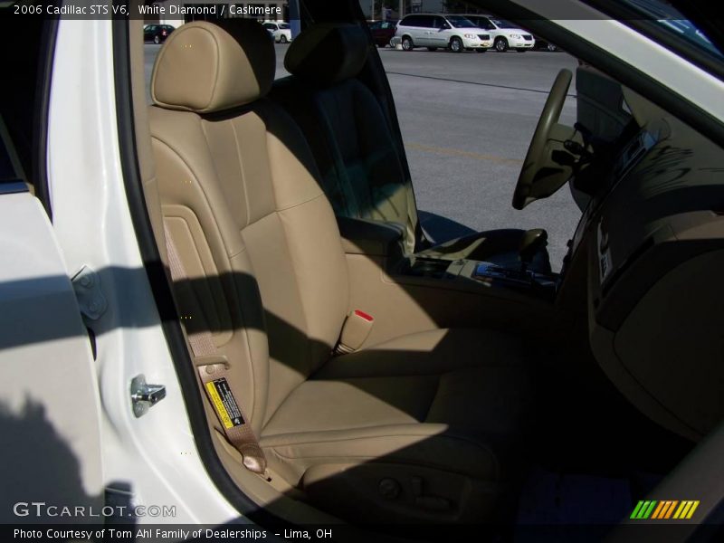 White Diamond / Cashmere 2006 Cadillac STS V6