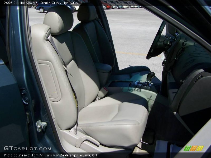 Stealth Gray / Light Gray 2006 Cadillac SRX V6