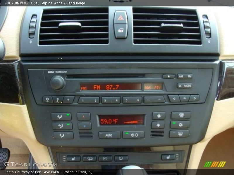 Alpine White / Sand Beige 2007 BMW X3 3.0si