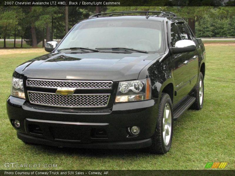 Black / Ebony/Light Cashmere 2007 Chevrolet Avalanche LTZ 4WD