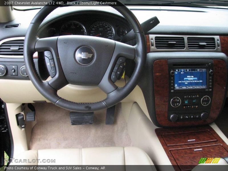 Black / Ebony/Light Cashmere 2007 Chevrolet Avalanche LTZ 4WD