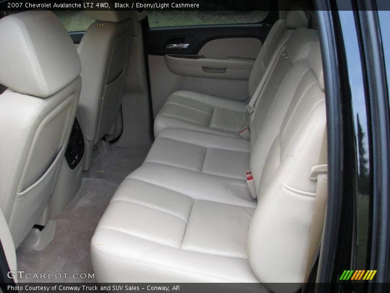 Black / Ebony/Light Cashmere 2007 Chevrolet Avalanche LTZ 4WD