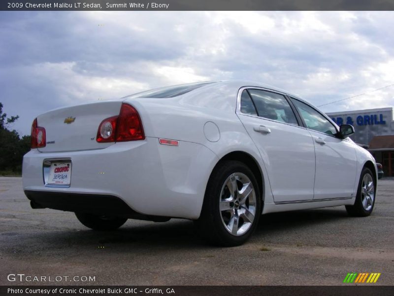 Summit White / Ebony 2009 Chevrolet Malibu LT Sedan