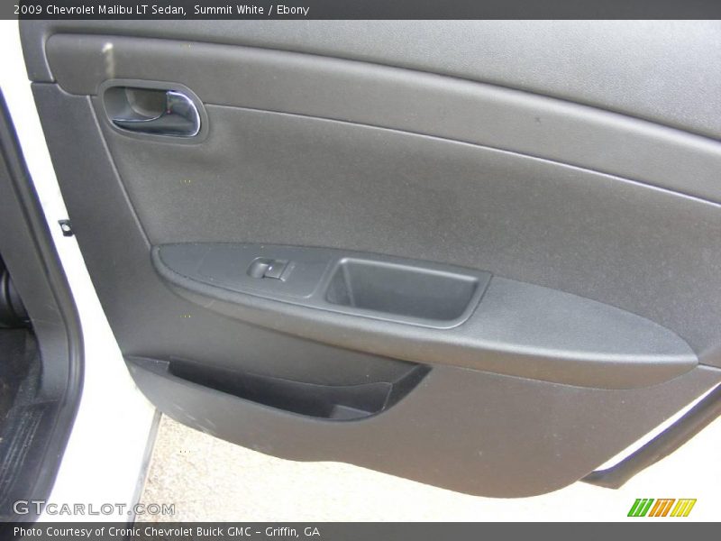 Summit White / Ebony 2009 Chevrolet Malibu LT Sedan
