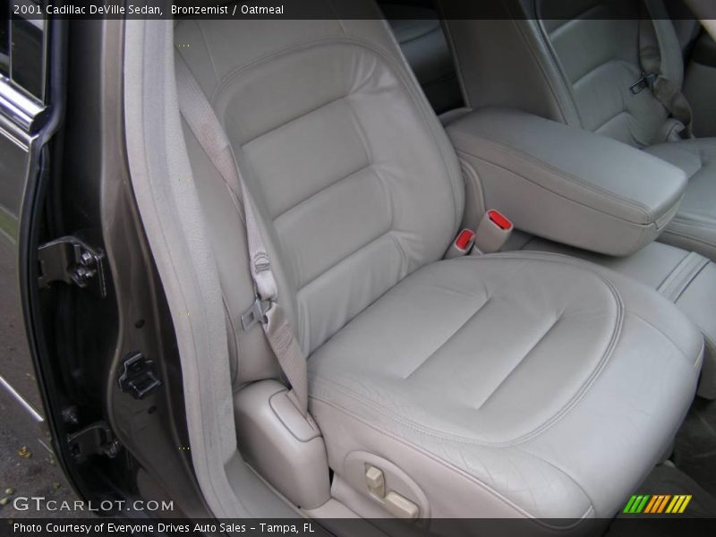 Bronzemist / Oatmeal 2001 Cadillac DeVille Sedan