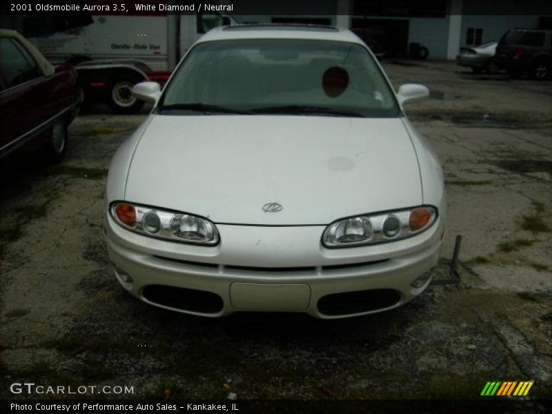 White Diamond / Neutral 2001 Oldsmobile Aurora 3.5