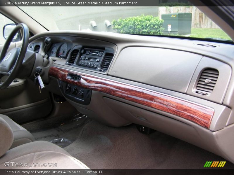 Spruce Green Metallic / Medium Parchment 2002 Mercury Grand Marquis GS