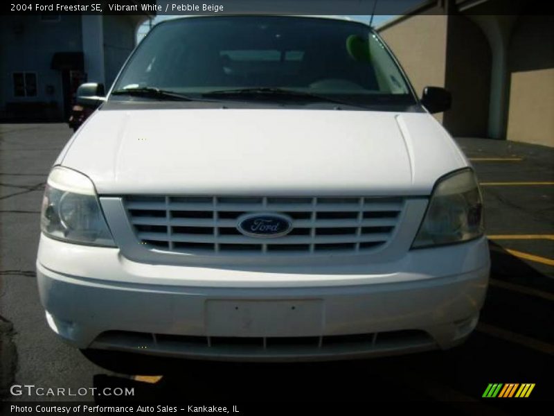 Vibrant White / Pebble Beige 2004 Ford Freestar SE
