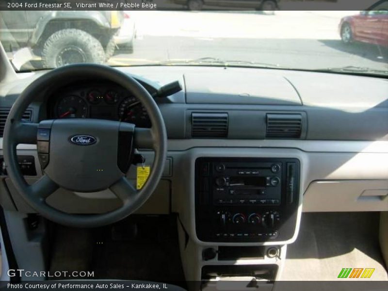 Vibrant White / Pebble Beige 2004 Ford Freestar SE