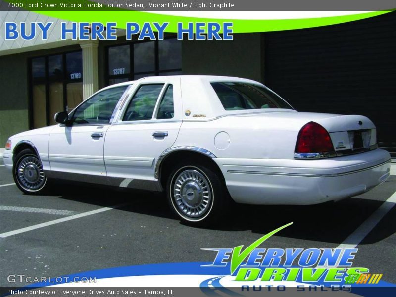 Vibrant White / Light Graphite 2000 Ford Crown Victoria Florida Edition Sedan